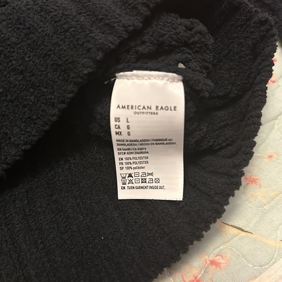 American Eagle women’s crew neck sweater size large - Picture 4 of 5